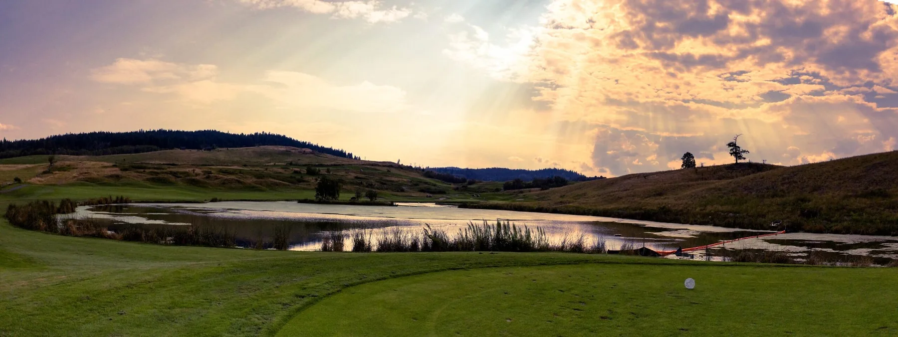 Rolling hills at Predator Ridge