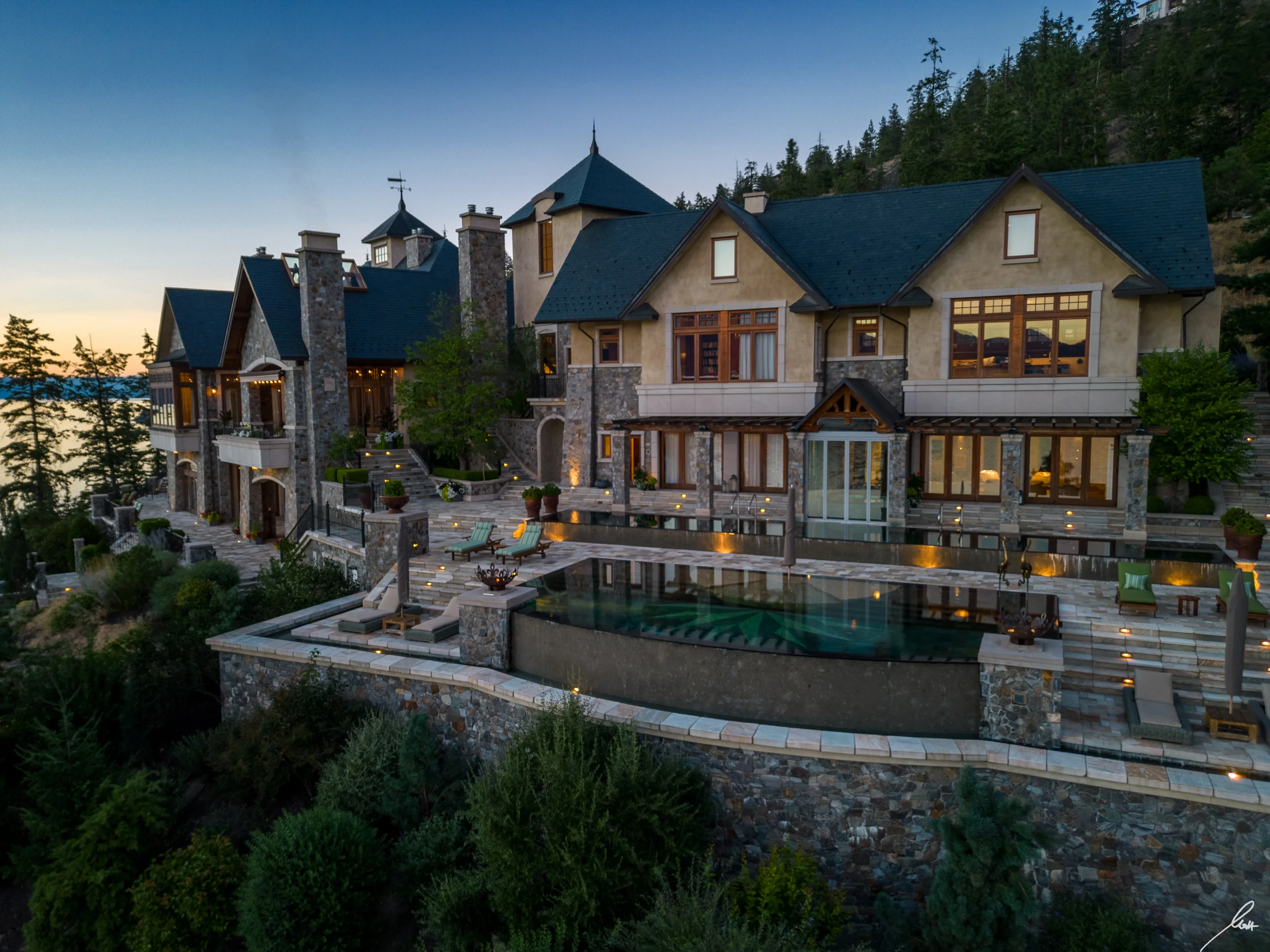 Château Okanagan estate grounds