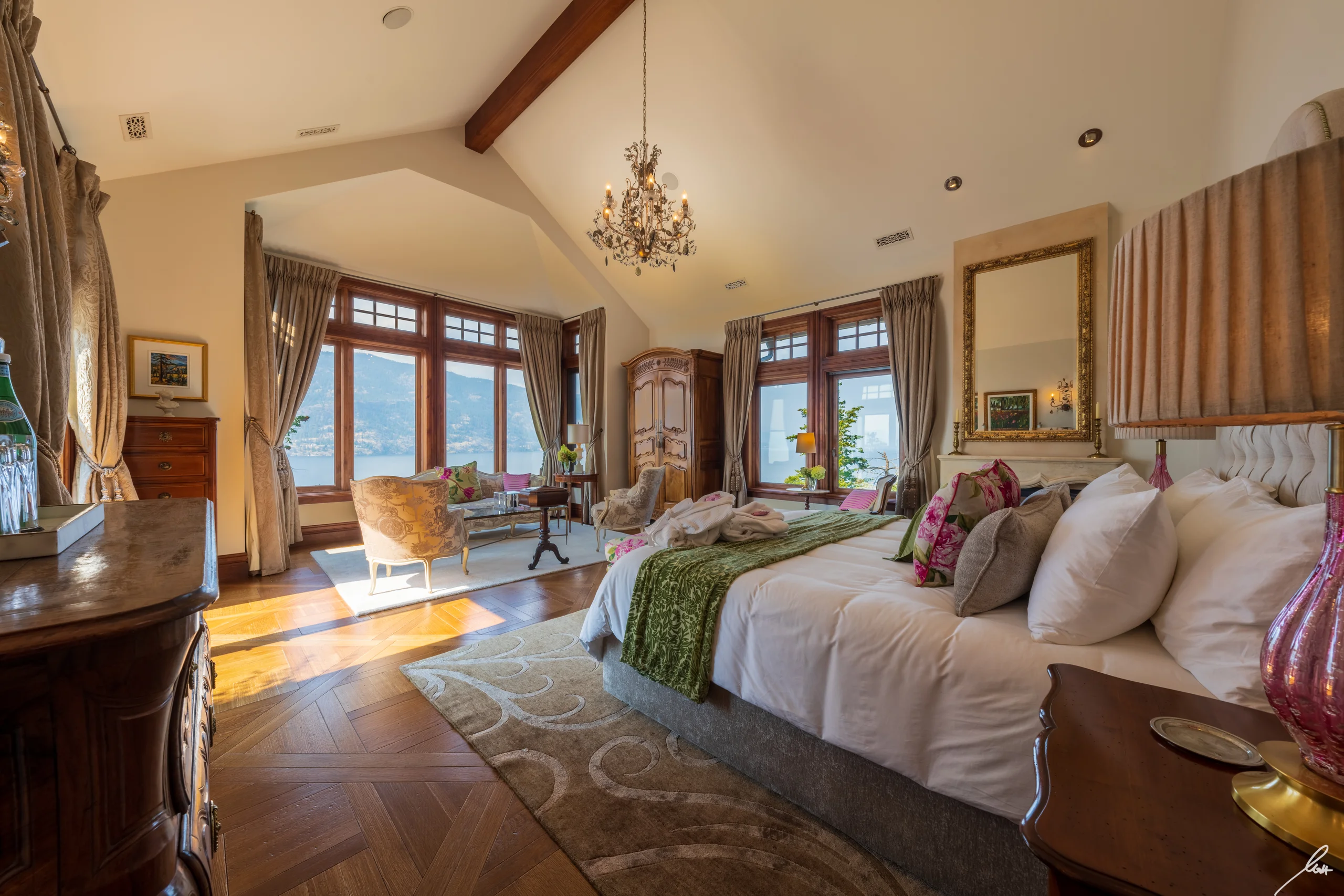 Grand Residence Rooms